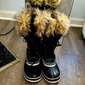 Sorel Joan of Artic boots size 7.5 EUC